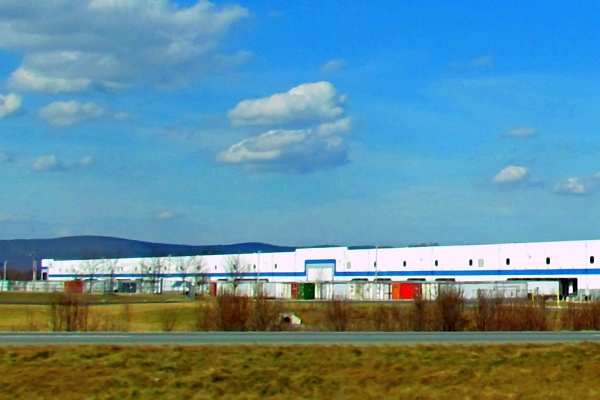 a long warehouse aloong I-81 in Pennsylvania, USA